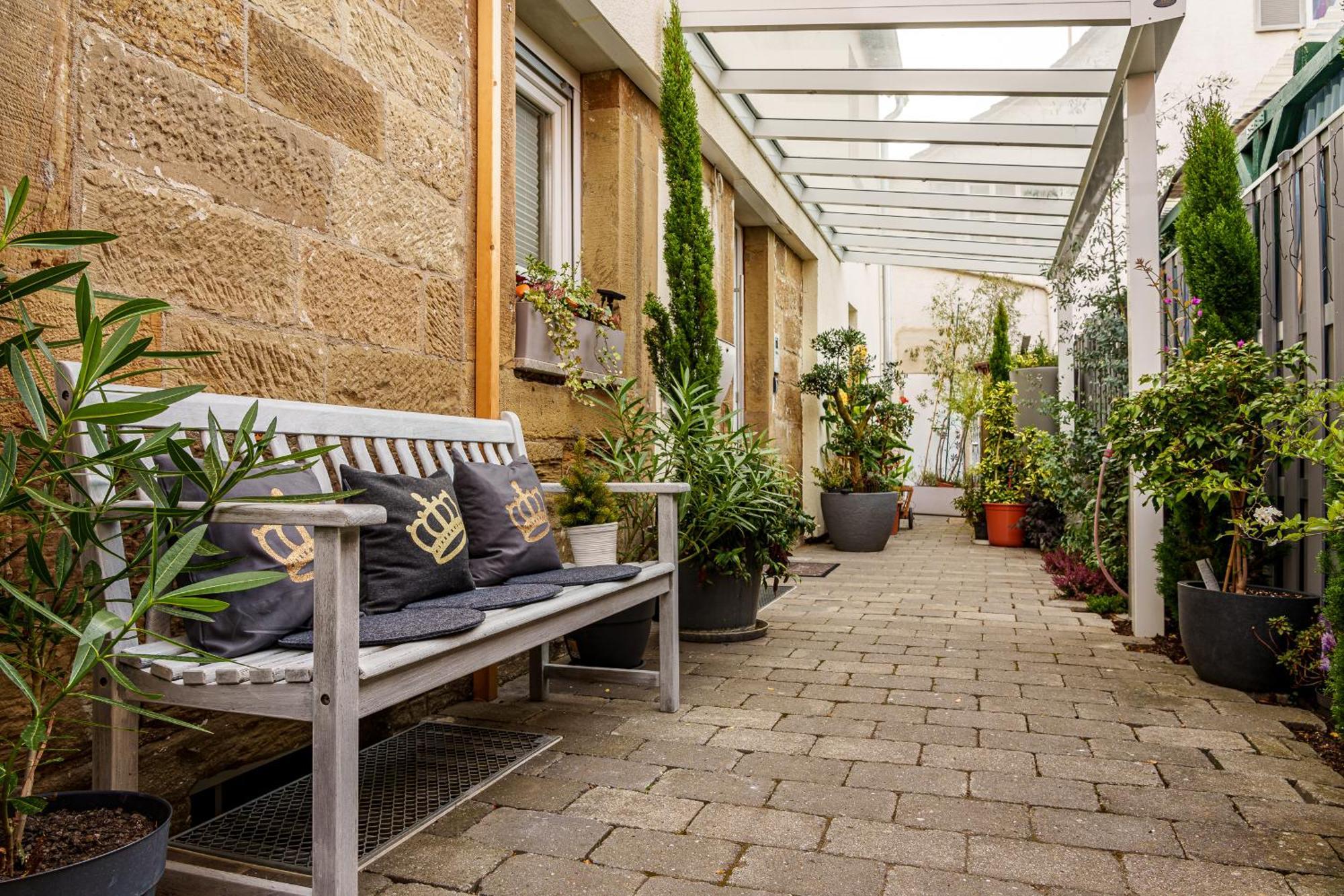 Wilhelm Appartements 100Qm Im Zentrum Brackenheim Naehe Tripsdrill Екстер'єр фото